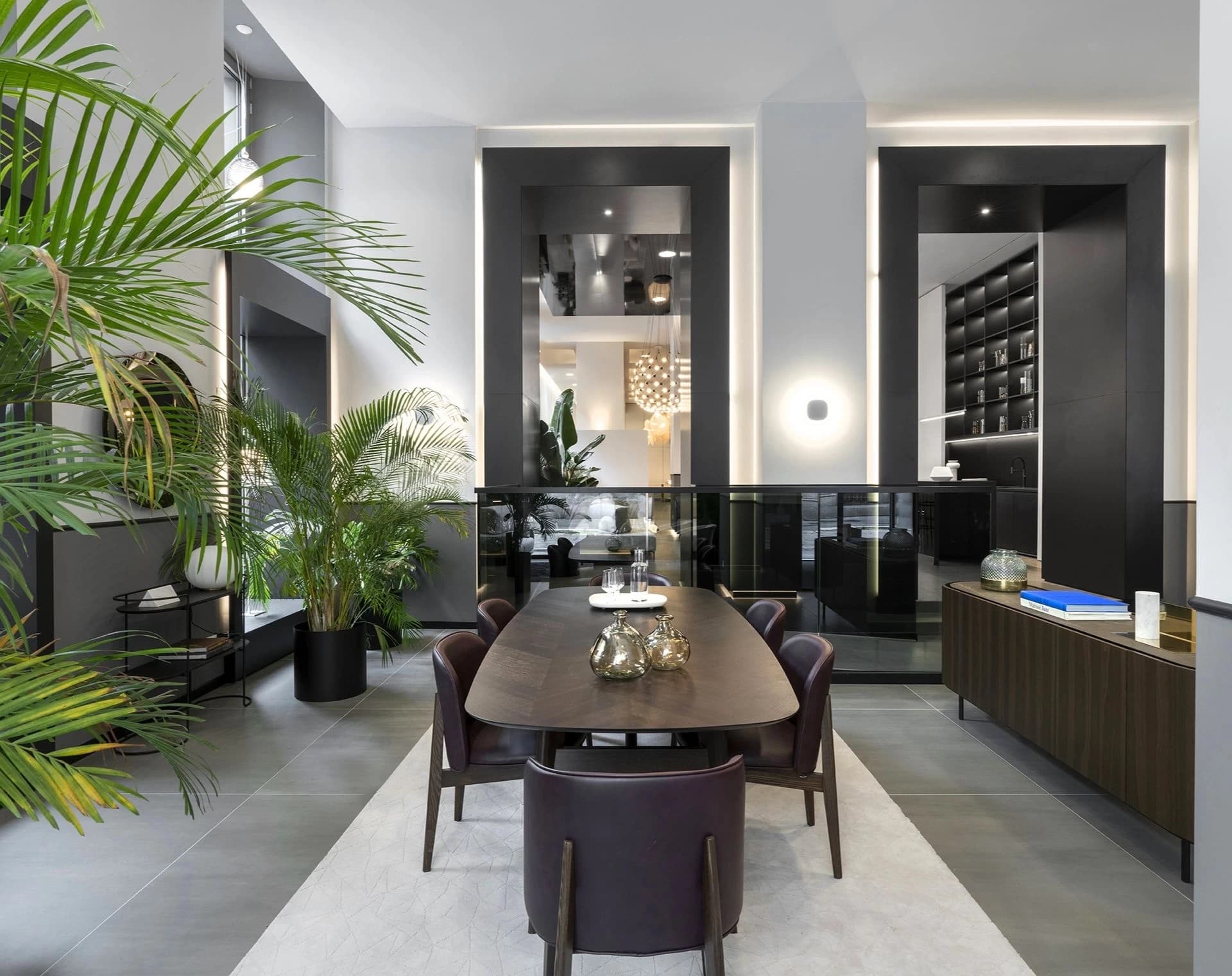 Barberini Interiors — elegant dining showroom