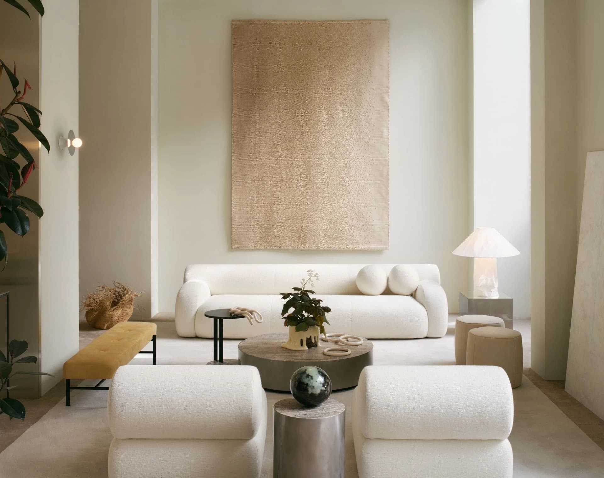 luxury-interior-details-at-meridiani-via-manzoni-barberini-interiors