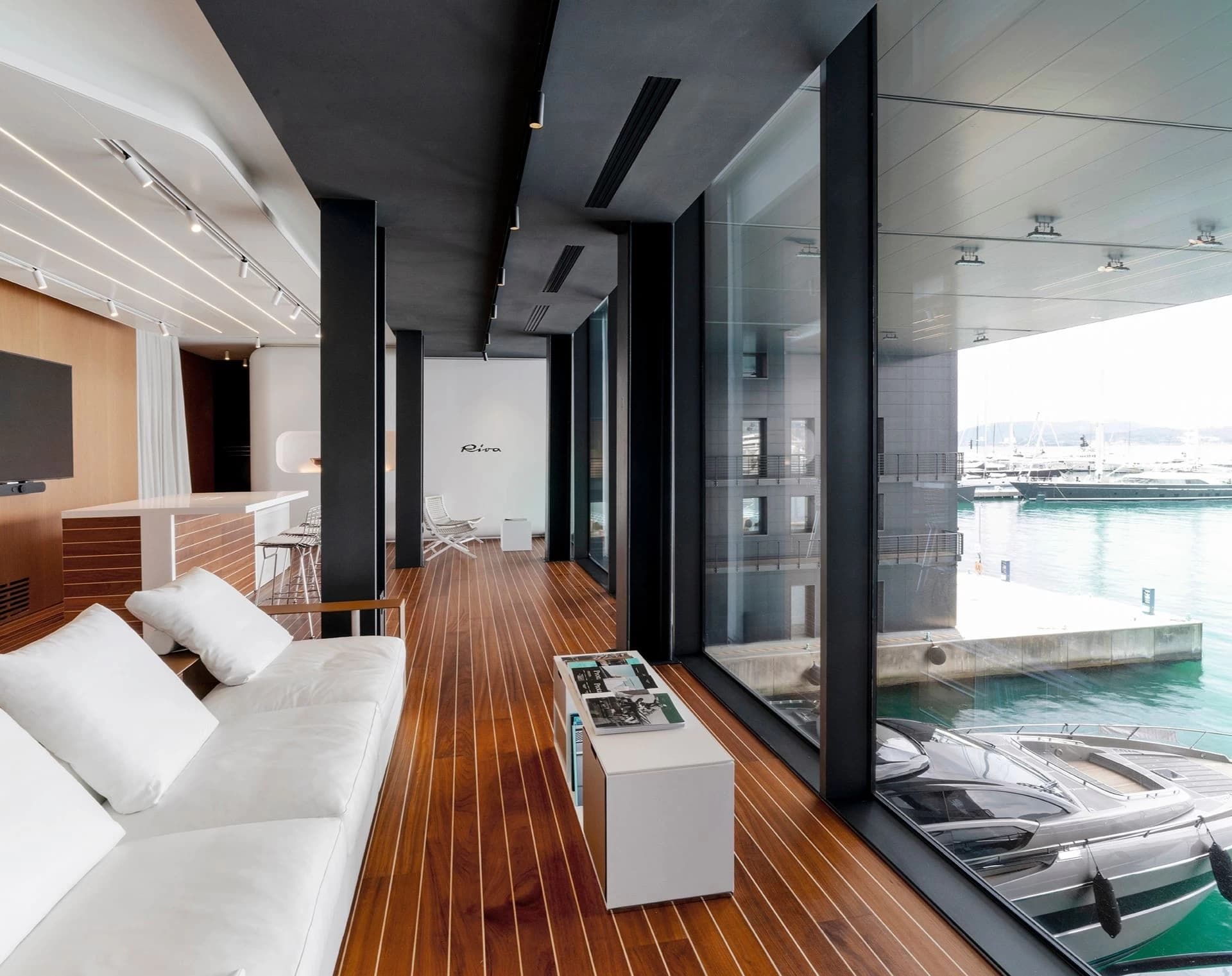 refined-corporate-interior-for-riva-barberini-interiors